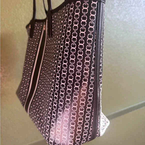 Tory Burch Black and White Patterned Tote - Picture 2 of 7